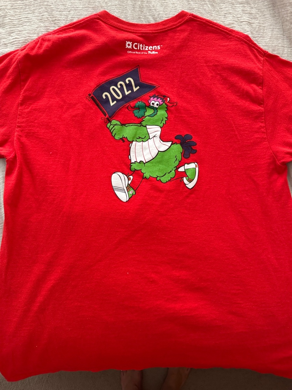 Philadelphia Phillies t-shirt Red Champion Graphic Tee 2022